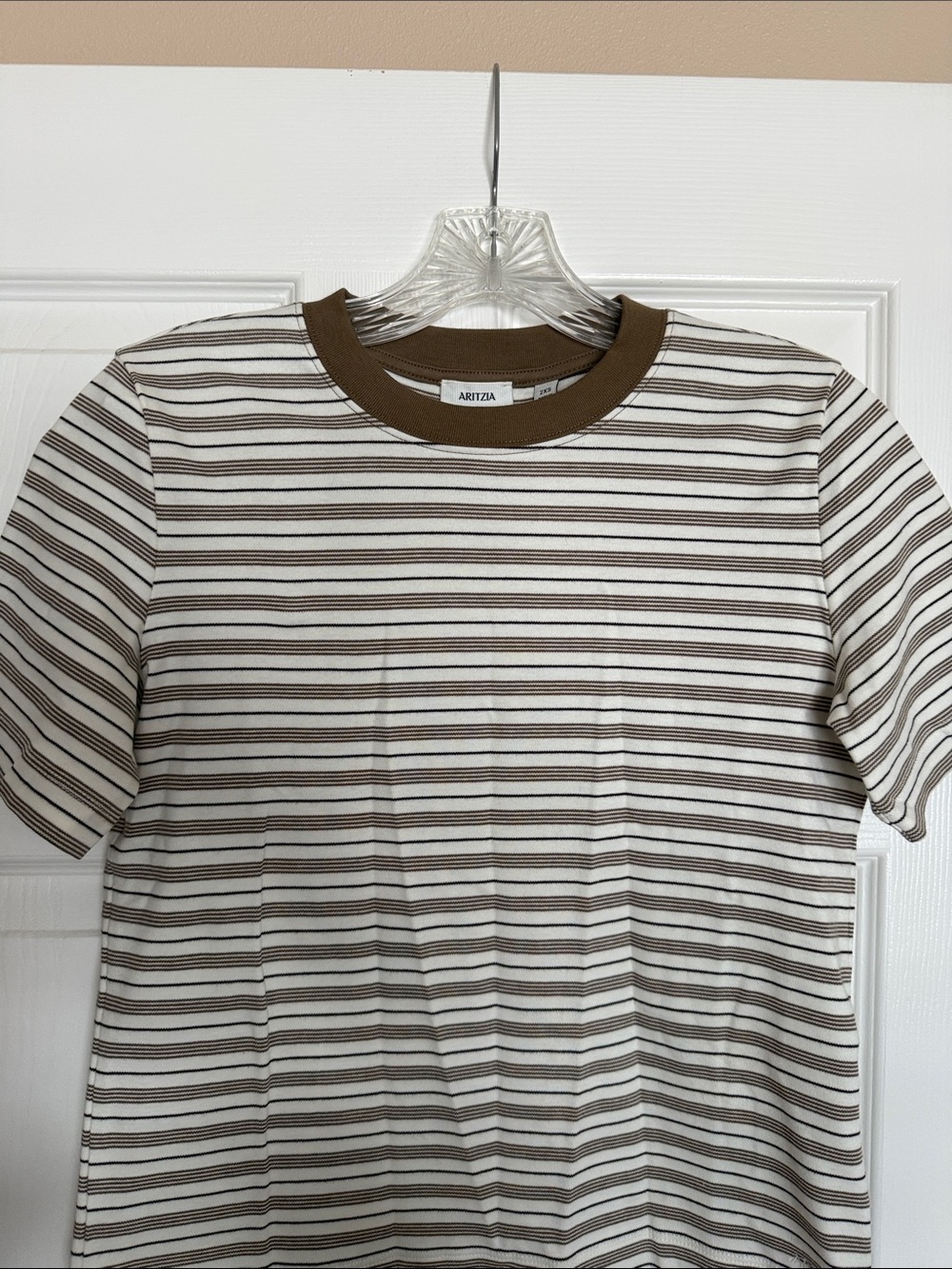 Aritzia Babaton Function Light Birch Folio Brown Striped T-Shirt 2XS - Picture 2 of 6